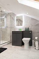 Central Harrogate Beautiful Bright 1-bedroom Apartment
