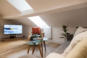 Central Harrogate Beautiful Bright 1-bedroom Apartment
