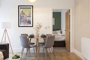 Central Harrogate Beautiful Bright 1-bedroom Apartment