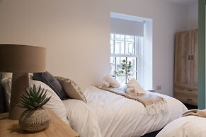 Central Harrogate Beautiful Bright 1-bedroom Apartment