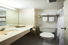 Chestnut Residence & Suites