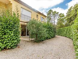 Apartment in Montauroux With Pool & Forest Views