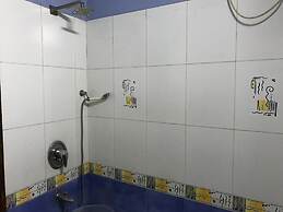 Hotel D R International