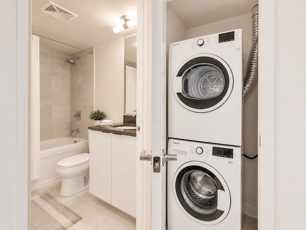 Samesun Toronto Suites