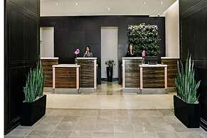Crowne Plaza Toronto Suites