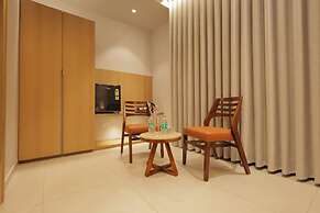 Balaji Hotel