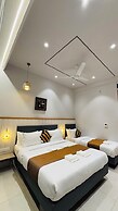 Balaji Hotel