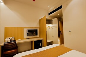 Balaji Hotel