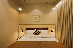 Balaji Hotel