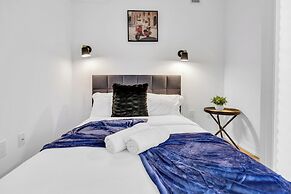 Saint Lawrence Suites