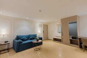 Orana Hotel and Convention