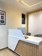 Vee Serviced Apartments & Hotel