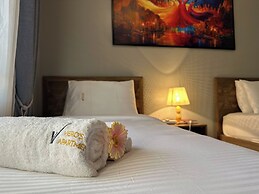 Vee Serviced Apartments & Hotel