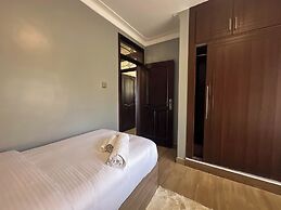 Vee Serviced Apartments & Hotel