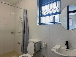 Vee Serviced Apartments & Hotel