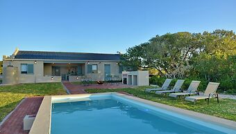 De Mond Villa