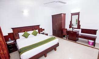 Hotel Centree Point