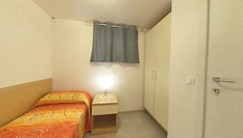 Convenient Flat a Short Walk From the Beach
