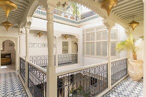 Riad Della