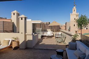 Riad Della
