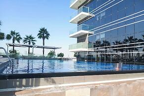 PVH - Classy Studio - Carson A