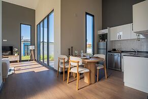 Lotus Villas & Suites