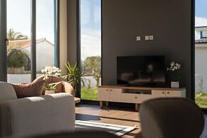 Lotus Villas & Suites