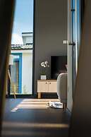 Lotus Villas & Suites