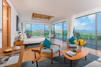 Tropical Castle Villa Phuket