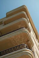 Elite Family Residence