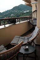 Elite Family Residence