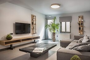 Helios Luxury Villas