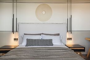 Helios Luxury Villas