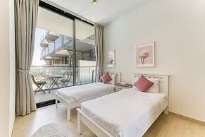 PVH - Cosy 2BR - Binghatti Crescent