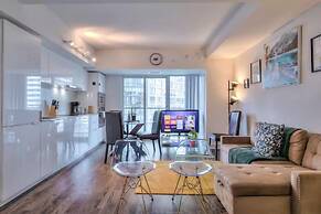Econo Suites DT