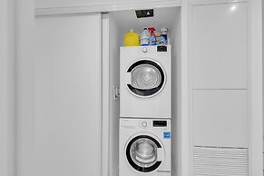 Econo Suites DT