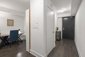 Econo Suites DT