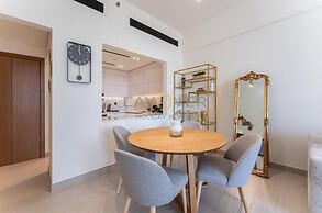 Layover Holiday Homes