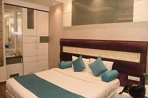 Hotel Gurveer Royal