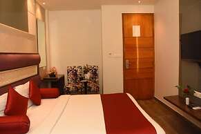Hotel Gurveer Royal