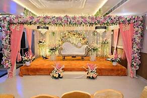 Hotel Gurveer Royal