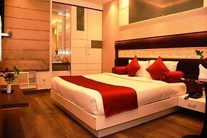 Hotel Gurveer Royal