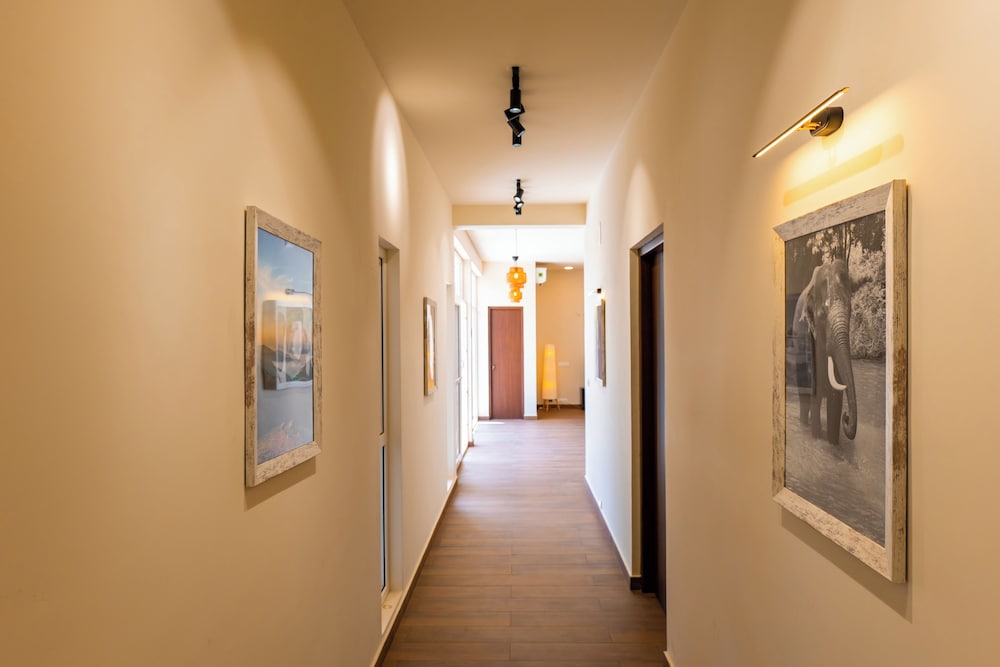 ELIVAAS Tranquility 5BHK PetFriendly