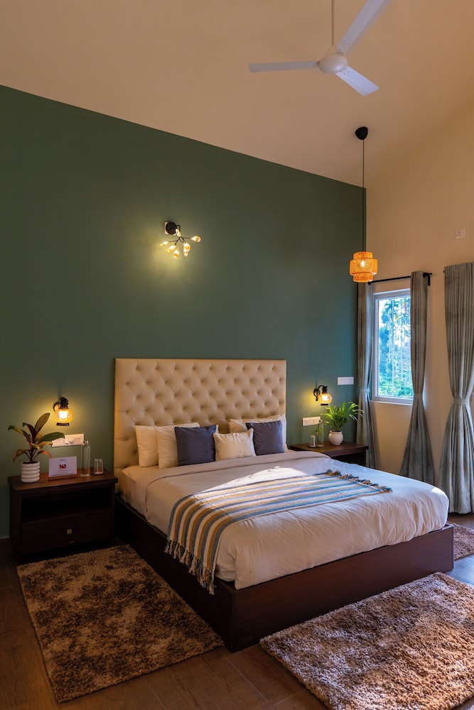 ELIVAAS Tranquility 5BHK PetFriendly