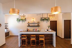 ELIVAAS Tranquility 5BHK PetFriendly