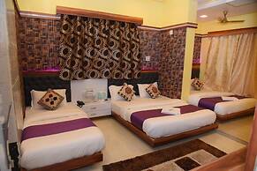 Hotel Royal Inn By Glitz