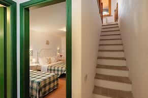 Calanchi Apartments