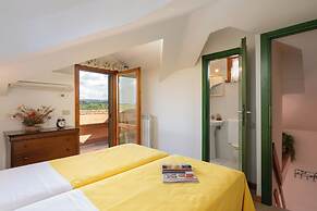 Calanchi Apartments