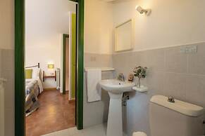 Calanchi Apartments