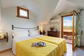 Calanchi Apartments